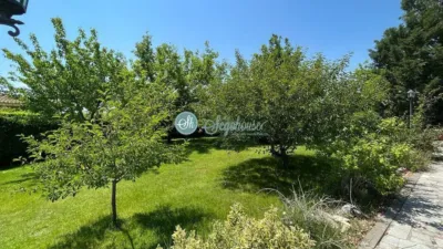 Chalet in Valverde del Majano photo 6