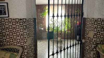 Chalet on Calle del Arroyo photo 3