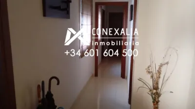 Apartment in Ensanche photo 5