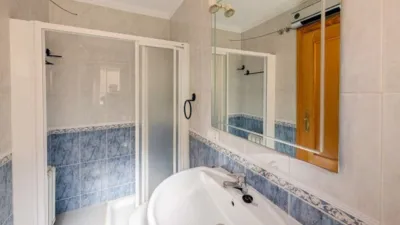 Semi-detached chalet on Calle Ramal de Lenchín photo 10