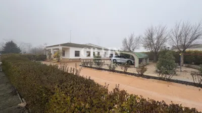 Chalet on Carretera Jaén photo 5