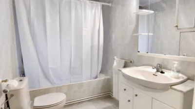 Piso en alquiler en Centro, Centro (Laredo) de 2.600 €<span>/mes</span>