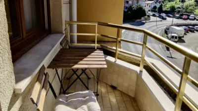 Piso en alquiler en Centro, Centro (Laredo) de 2.600 €<span>/mes</span>