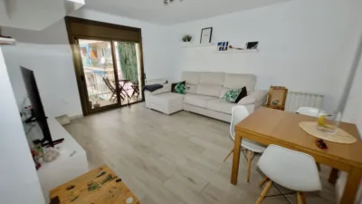 Flat on Carrer de Tarragona photo 2