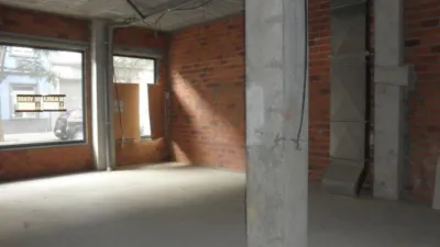 Local comercial en alquiler en Inferniño - Vista 2