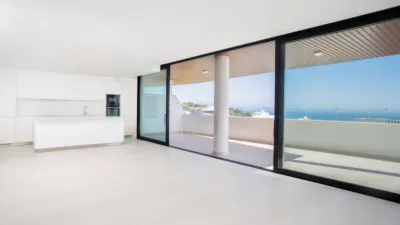 Apartment on Fuengirola Street, 2 photo 2