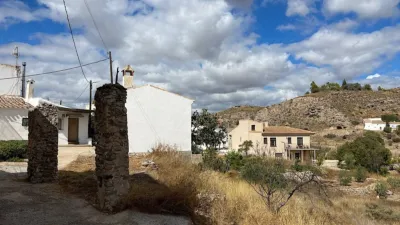 Rustic finca on Calle Ds Quijiliana S-N photo 69