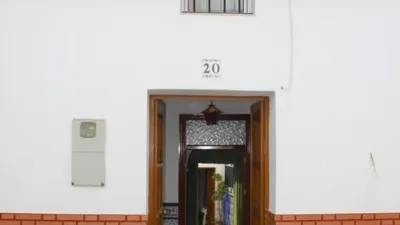 Casa en venta en Calle de la Ermita, 20, Algodonales de 95.000 €