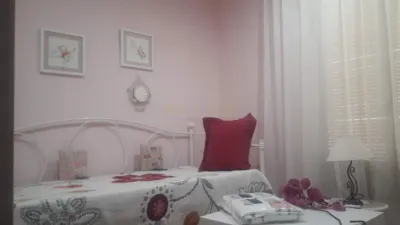 Flat on Calle Real photo 13