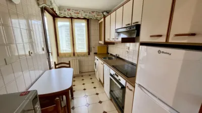 Piso en alquiler en Carlos V, Zona Playa (Laredo) de 4.000 €<span>/mes</span>