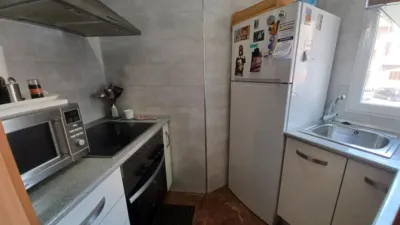House in the Center photo 2