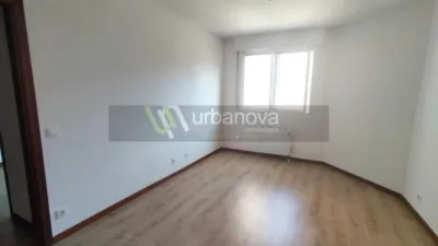 Apartamento en alquiler en Club Deportivo, San Adrián-La Cava-El Arco (Logroño) de 620 €<span>/mes</span>