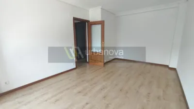 Apartamento en alquiler en Club Deportivo, San Adrián-La Cava-El Arco (Logroño) de 620 €<span>/mes</span>