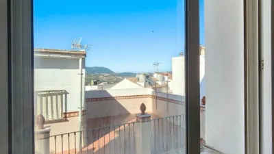 Flat in Historic Quarter photo 8