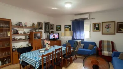 Chalet in Urbanization - La Galbana photo 6