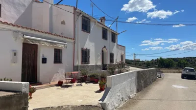 House on Calle Flores, 4 photo 41