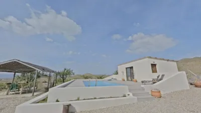 Rustic finca on Calle Er Diseminados Rincon Postrero Sn, nº Sn photo 4