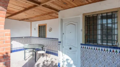 Chalet on Clavel Street photo 43
