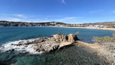 Apartamento en alquiler en 3ª Línea de Mar, Centre-Platja Gran (Castell d'Aro, Platja d'Aro i s'Agaró) de 1.100 €<span>/mes</span>