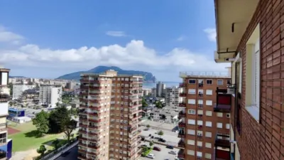 Piso en alquiler en Hospital, Zona Playa (Laredo) de 1.800 €<span>/mes</span>