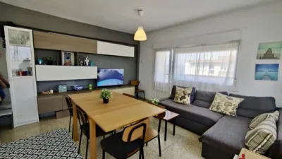 Piso en alquiler en Hospital, Zona Playa (Laredo) de 1.800 €<span>/mes</span>