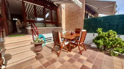 Casa adosada en venta en Santoña - Vista 4