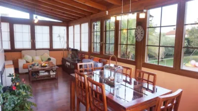 Chalet en venta en La Tapiada - Más