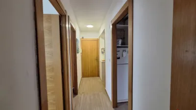 Piso en alquiler en Carlos V, Carlos V (Laredo) de 2.500 €<span>/mes</span>