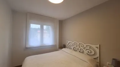 Piso en alquiler en Carlos V, Carlos V (Laredo) de 2.500 €<span>/mes</span>