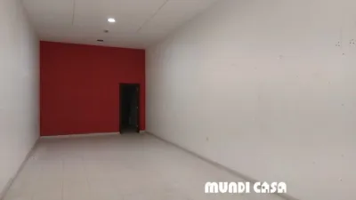 Local comercial en alquiler en Calle Pablo Iglesias - Vista 3