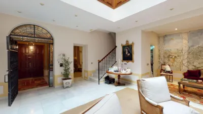 House in the City Centre photo 3