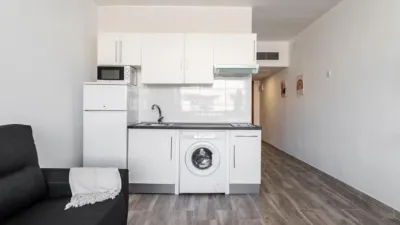 Apartment on Paseo Maritimo photo 8