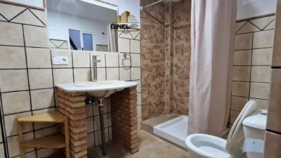 Chalet in Fuerte del Rey photo 12