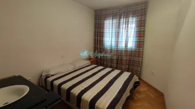 Apartment on Calle de Dámaso Alonso photo 28
