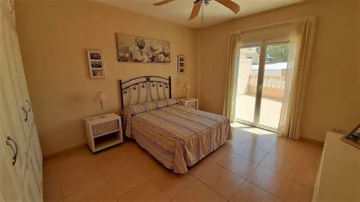 Terraced house in Villalgordo del Júcar photo 29