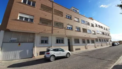 Piso en venta en Calle de Juan de Rojas, cerca de Calle del Quijote, La Roda de 69.000 €
