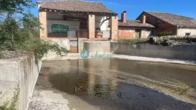 Casa en venta en Carretera Escalona Sg-211, Km.1 (Molino del Lago), Mozoncillo de 249.900 €