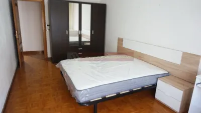 Piso en alquiler en Avda. La Paz, Universidad-Los Lirios (Logroño) de 1.125 €<span>/mes</span>