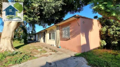 House in Urb. Los Almendros photo 22