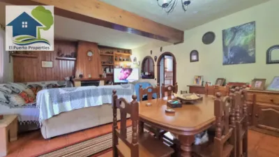 House in Urb. Los Almendros photo 5