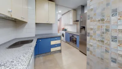 Piso en venta en Sevilla Este - Palacio de Congresos, Urbadiez-Entrepuentes (Distrito Este-Alcosa-Torreblanca. Sevilla Capital) de 350.000 €