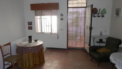Casa en venta en Calle de los Paracuellos de la Vega, Caudete de 59.000 €