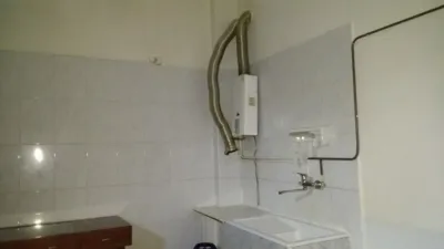 Local comercial en alquiler en Gandara - Vista 2