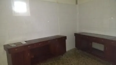 Local comercial en alquiler en Gandara - Vista 3