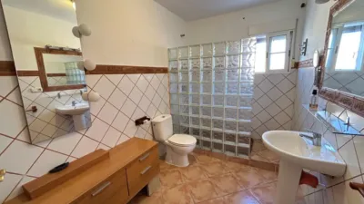 Chalet in Albatera photo 7