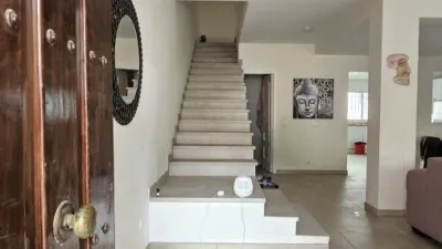 House in Secadero photo 2