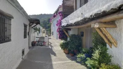 House in La Taha photo 4