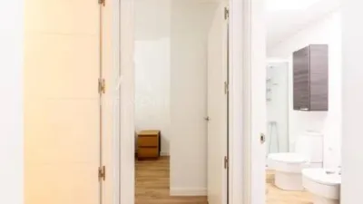 Apartment in Salamanca District photo 10