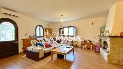 Rustic house in Canyelles photo 8