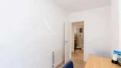 Apartment in the Salamanca District photo 19